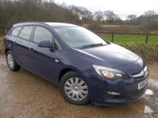 2013 VAUXHALL ASTRA EXCLUSIV CDTI ECOFL EXCLUSIV CDTI ECOFLEX S/S Manual For Sale In Waterlooville, Hampshire