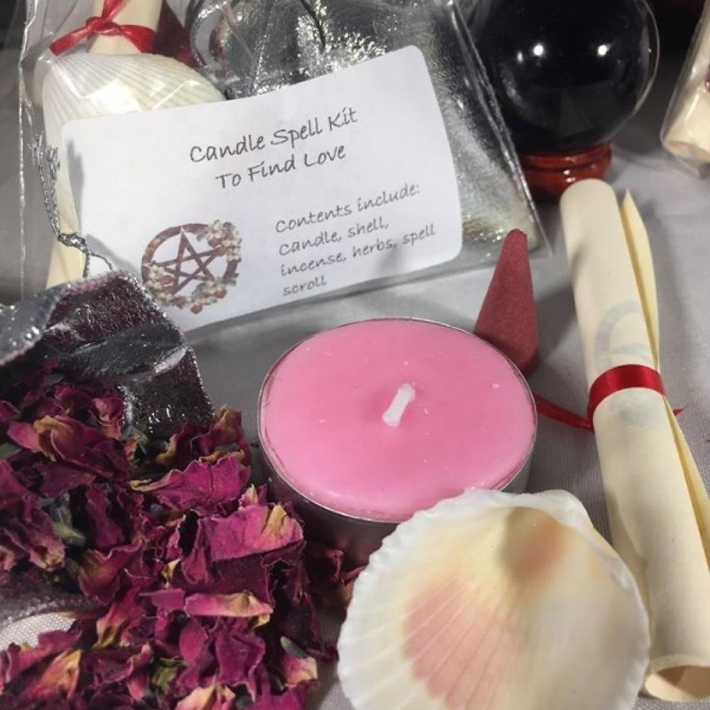 To Find Love Candle Spell Kit